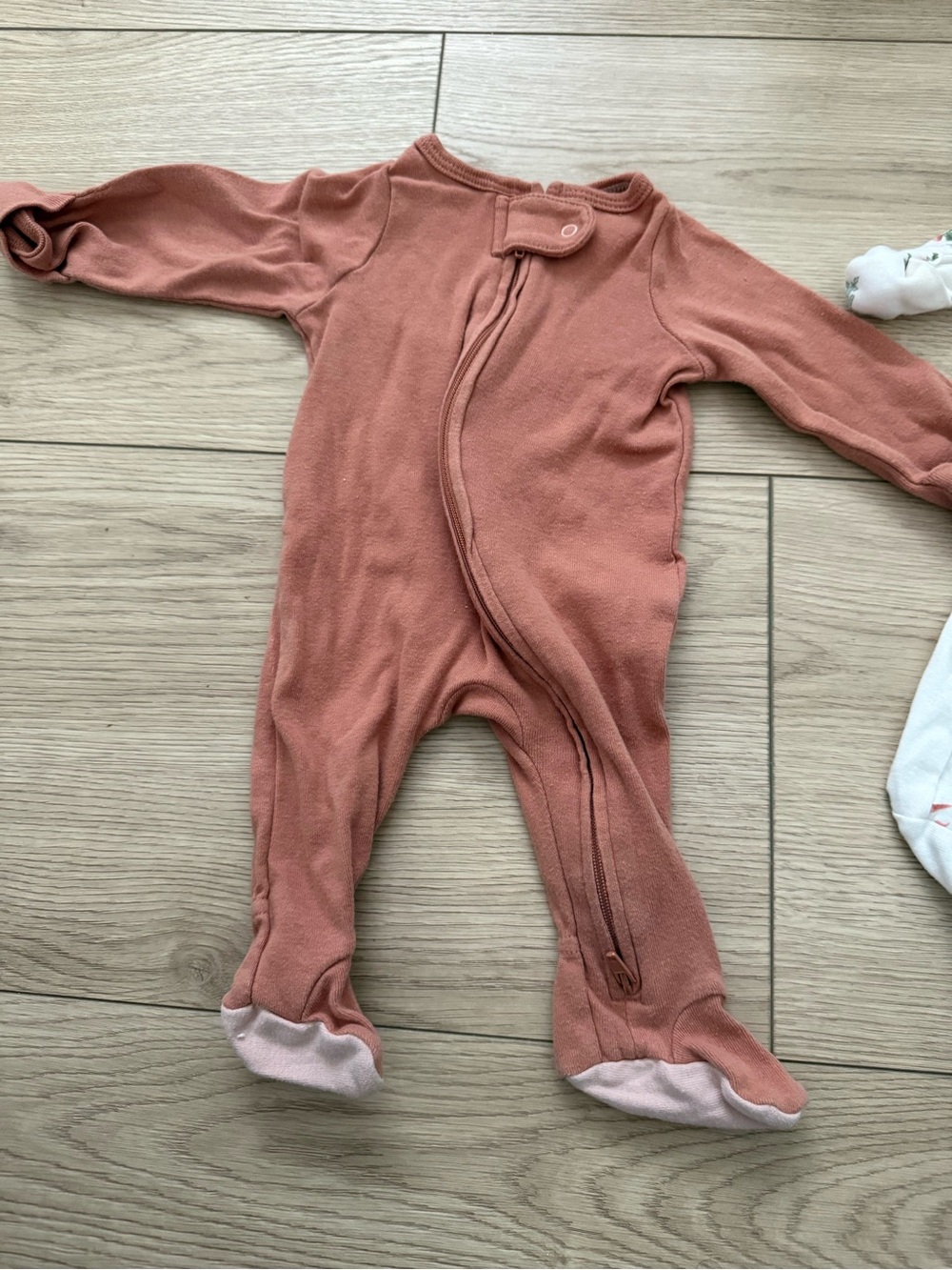 Newborn Carter sleeper bundle! - Picture 3 of 3